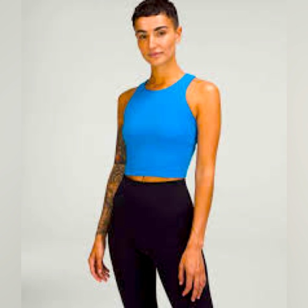 Lululemon Invigorate Bra size 8 Poolside
